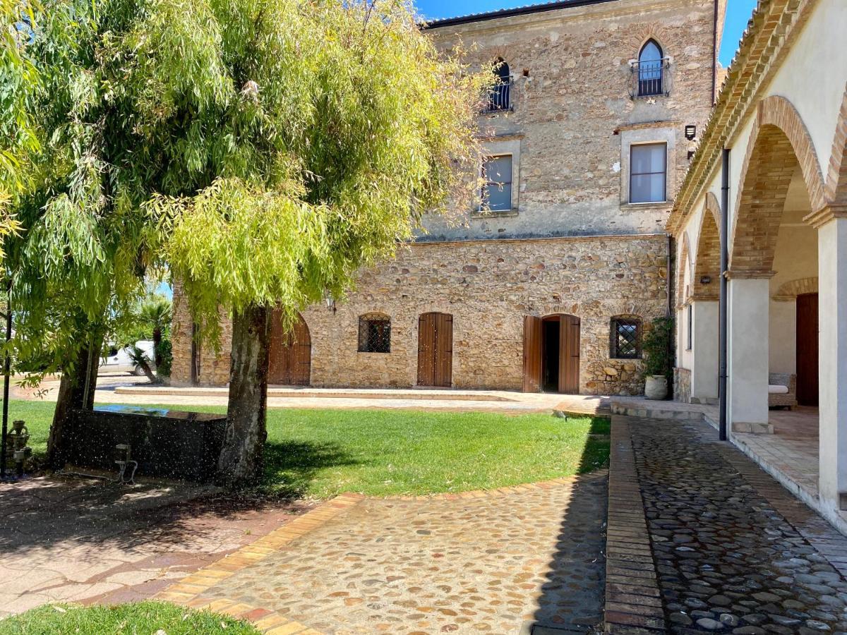 Le Colline Del Gelso-Masseria Mazzei Росано Екстериор снимка