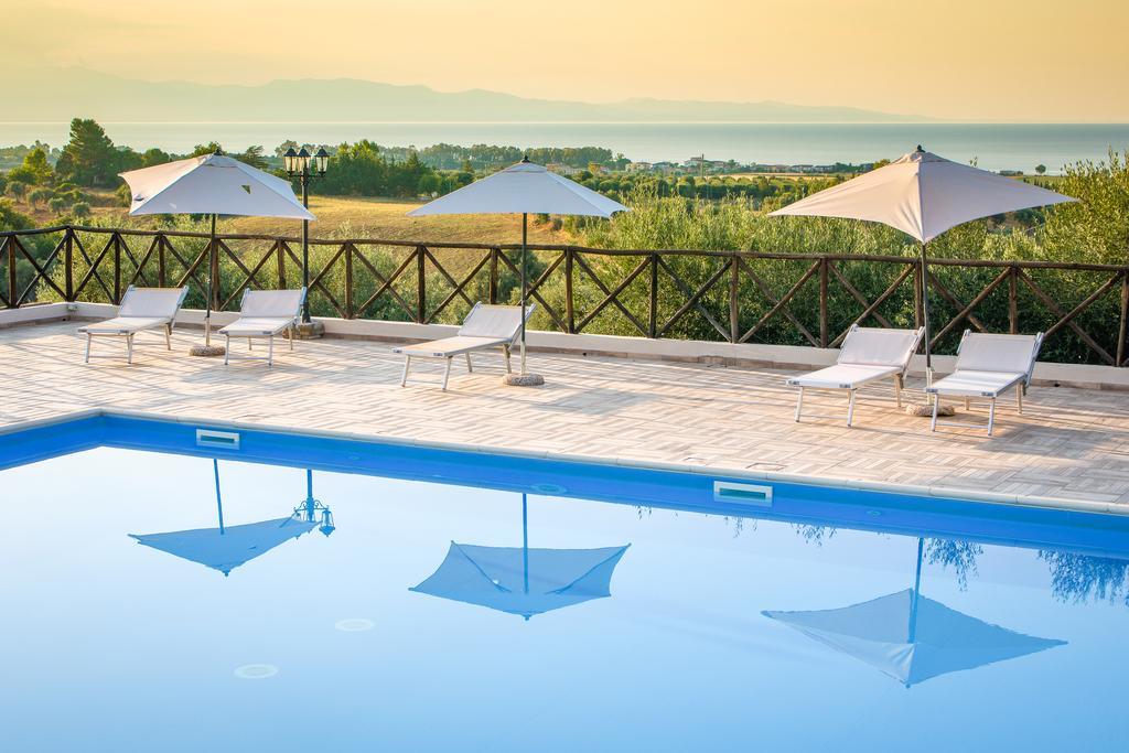 Le Colline Del Gelso-Masseria Mazzei Росано Екстериор снимка